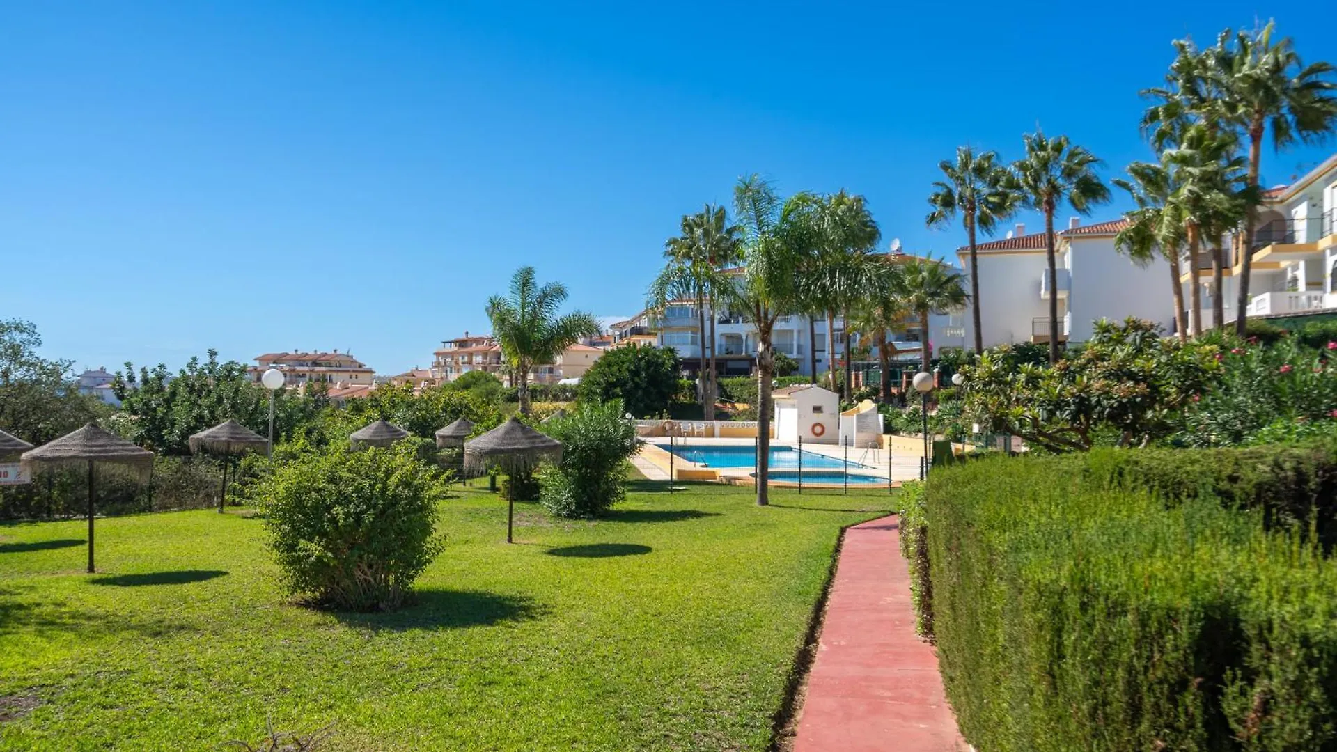Mijas, Colinas Del Faro, Lovely Terrace Apartment Walking Distance To Beach 0*, Mijas Spanje